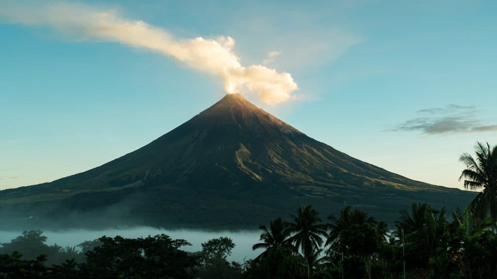 Mayon Volcano Geological Features