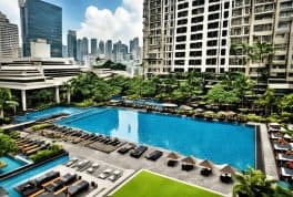 BSA Twin Towers Hotel