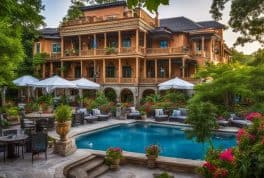 Cres Ebo Mansion Hotel and Bistro