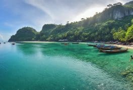 Pasaleng Bay, Ilocos Norte