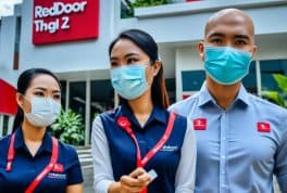 RedDoorz Near LRT 2 Antipolo Station Vaccinated Staff