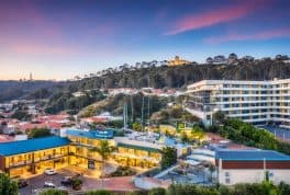 gumleaves hotel barreto