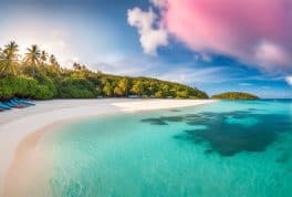 Daku Island, General Luna, Siargao Philippines