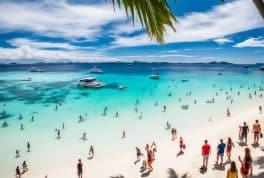 what type of visitor does the destination draw in boracay
