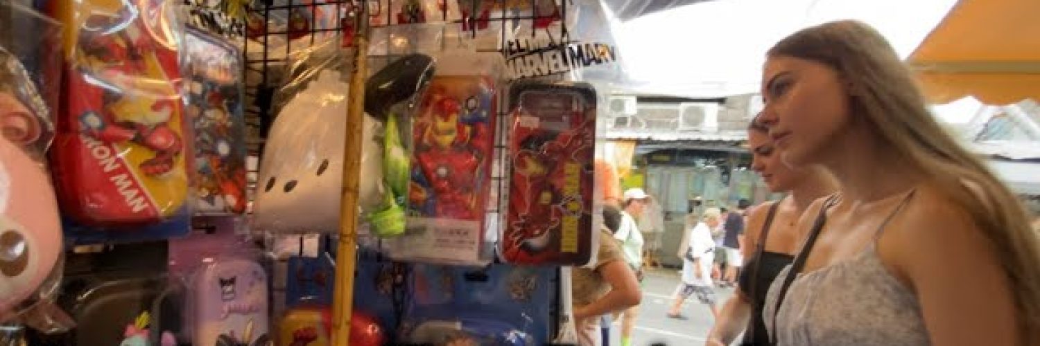 Pasalubong Time Shopping with My Staff at Chatuchak Market Gifts for the Fam Back Home Video